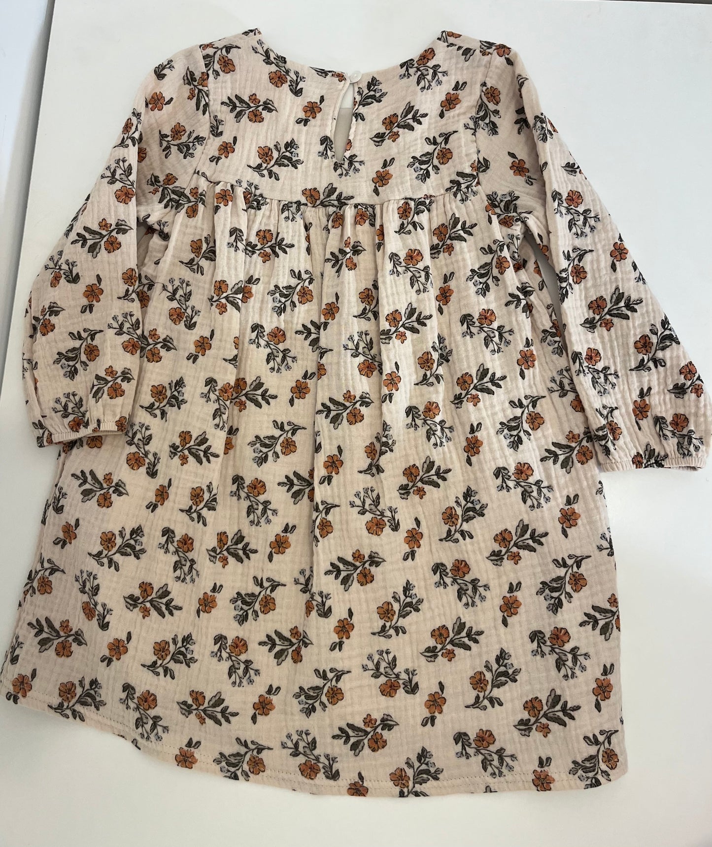 Robe fleurie manche longue